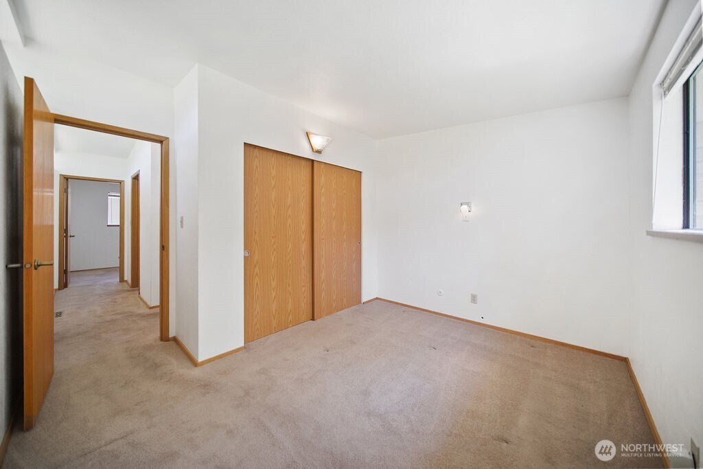 525 Farragut Avenue NE, Port Orchard, WA 98366
