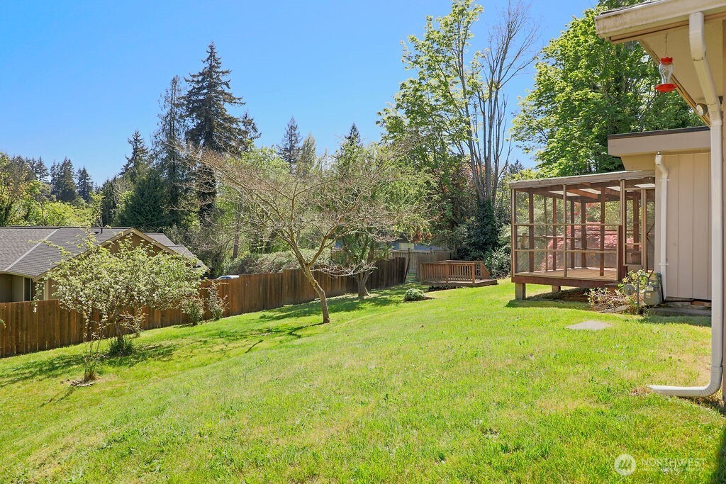 525 Farragut Avenue NE, Port Orchard, WA 98366