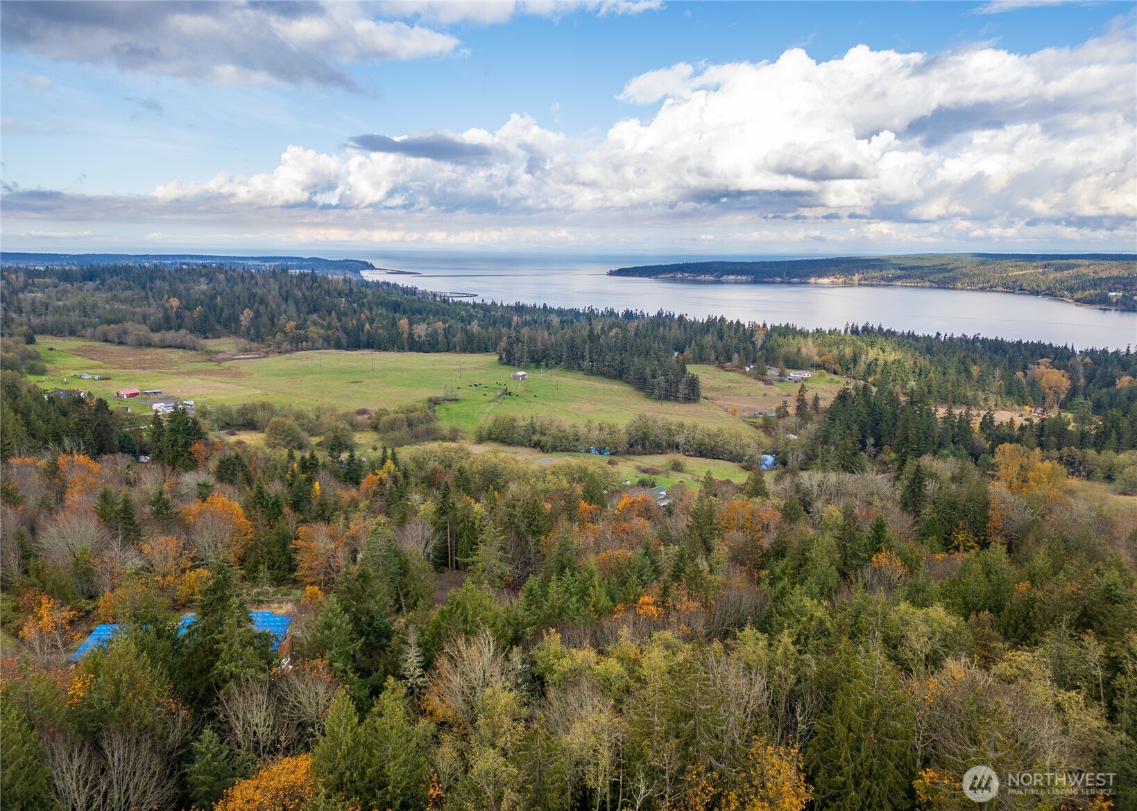 495 Louella Road , Sequim, WA 98382