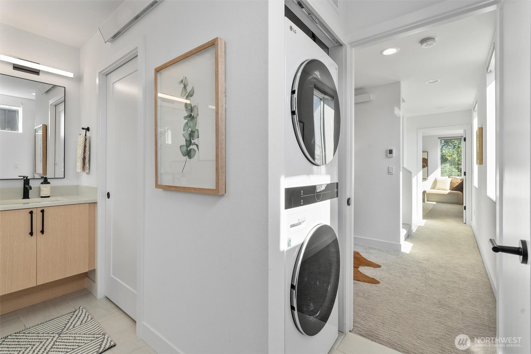 4521 Sunnyside Avenue N #A, Seattle, WA 98103