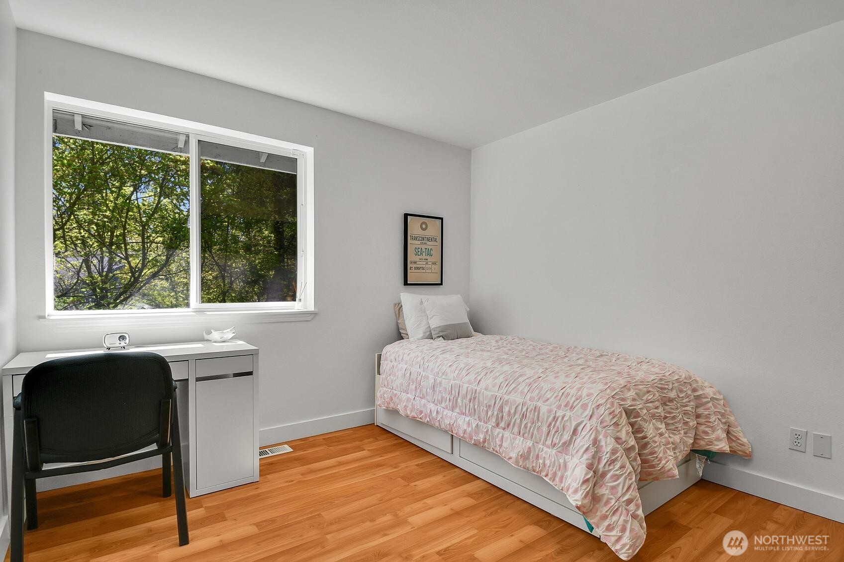 14714 53rd Avenue W #104, Edmonds, WA 98026
