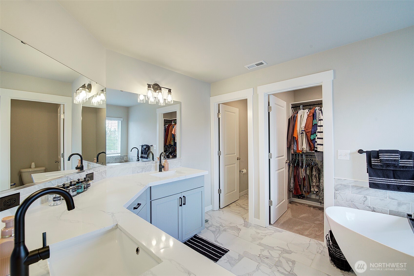 3420 104th Drive NE, Lake Stevens, WA 98258