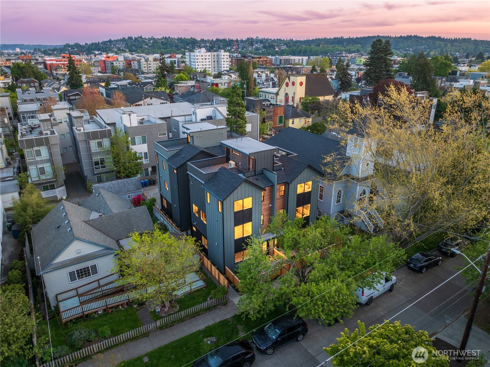 1755 NW 62nd Street , Seattle, WA 98107
