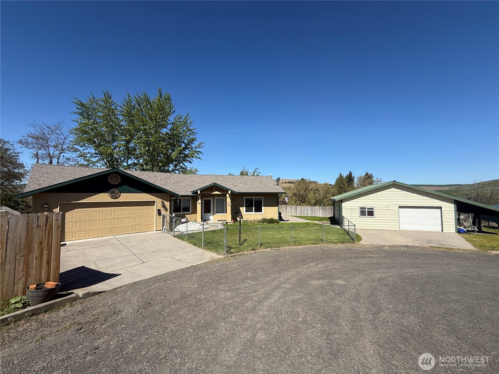 102 S 8th Street , Dayton, WA 99328
