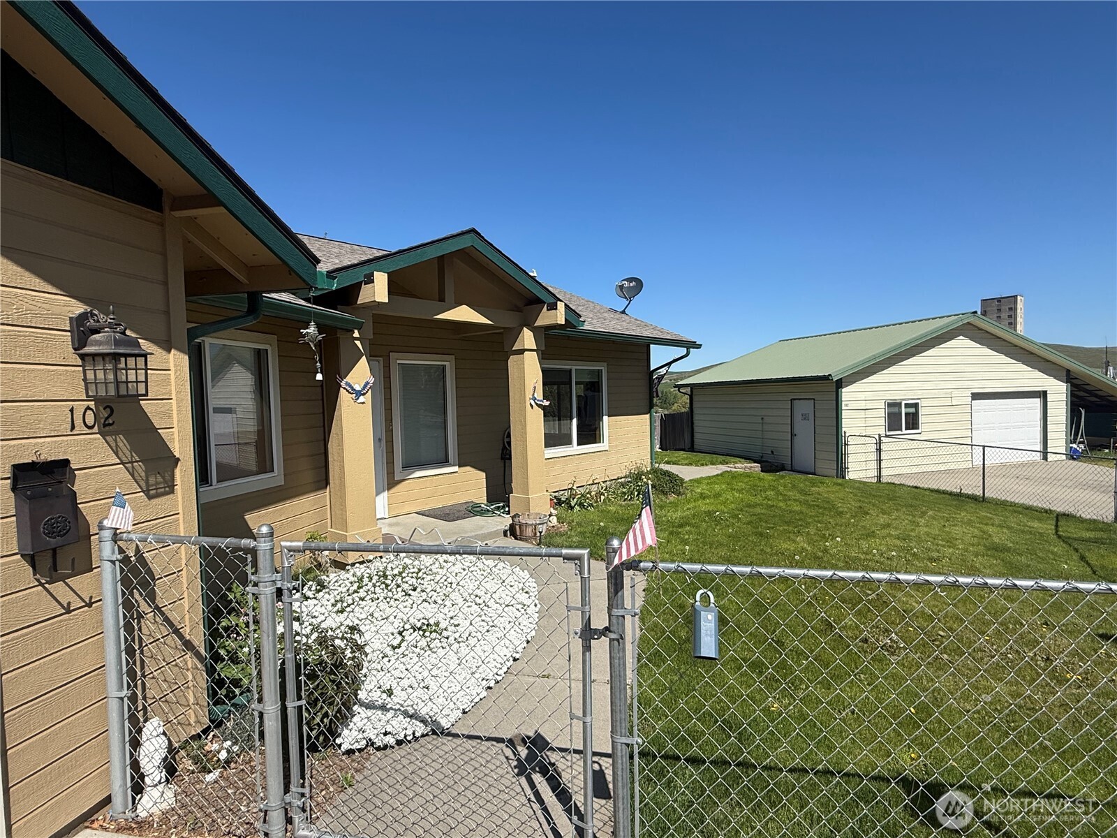 102 S 8th Street , Dayton, WA 99328
