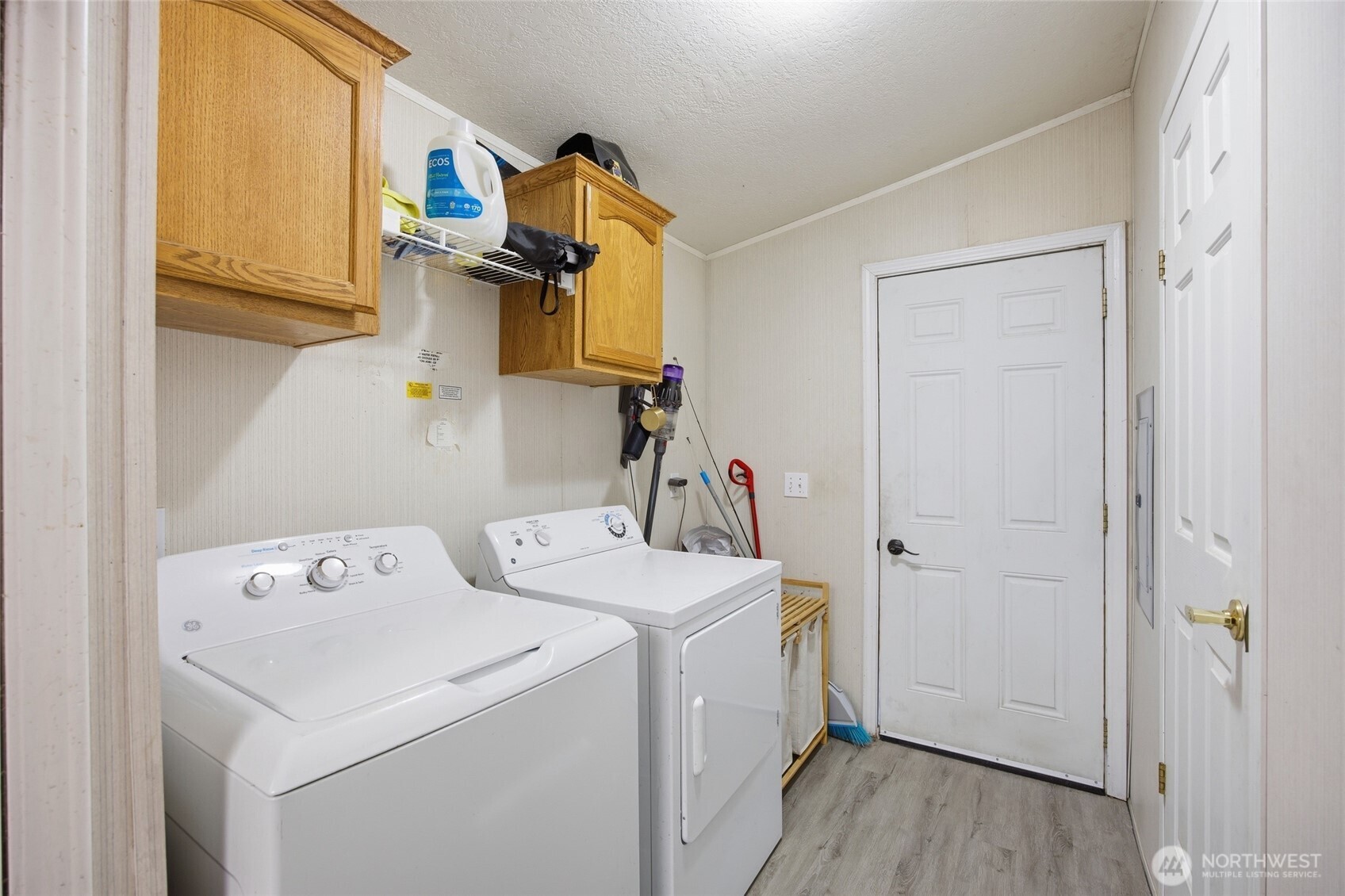 1827 W Bemis Street , Moses Lake, WA 98837