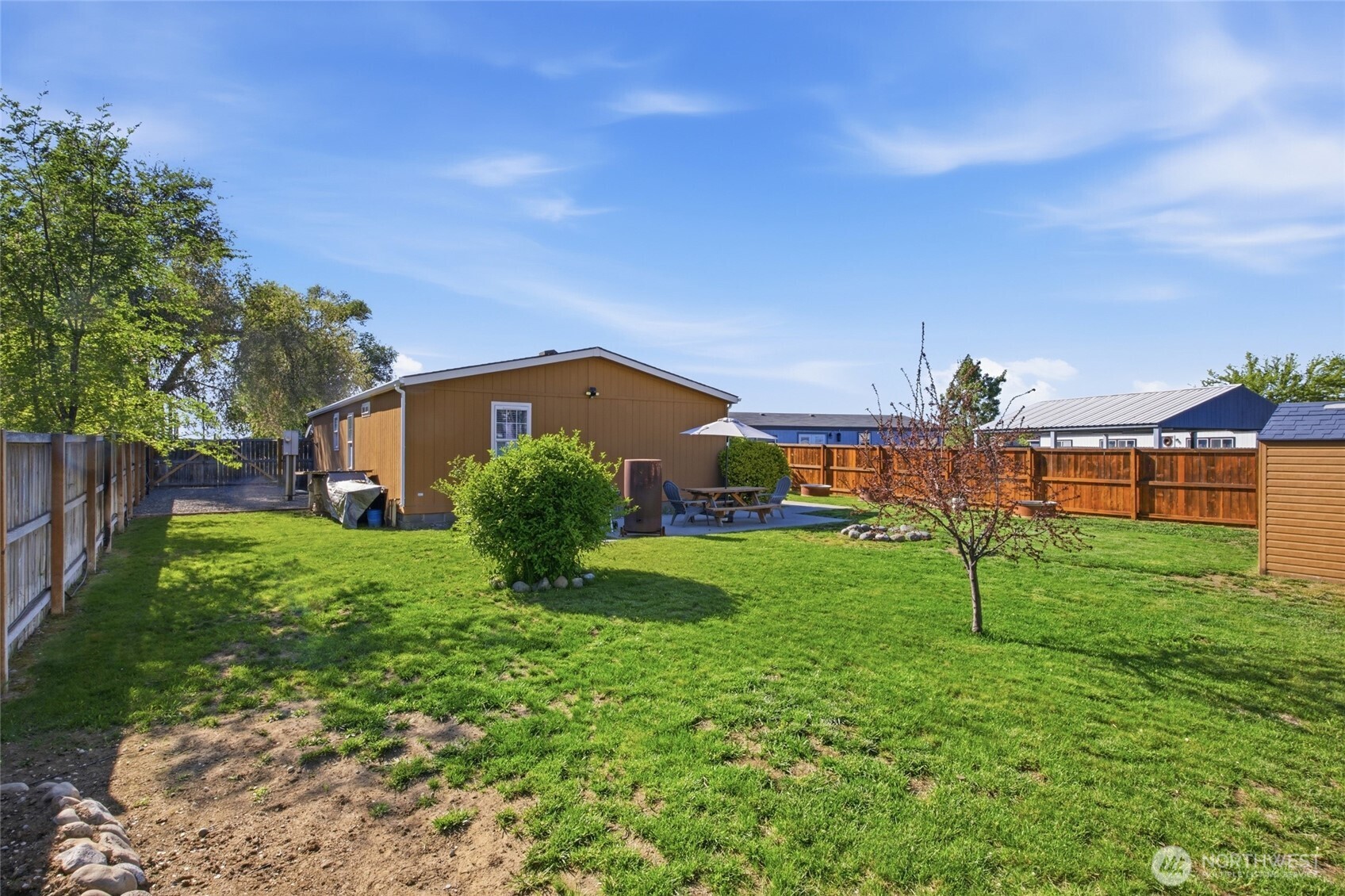 1827 W Bemis Street , Moses Lake, WA 98837