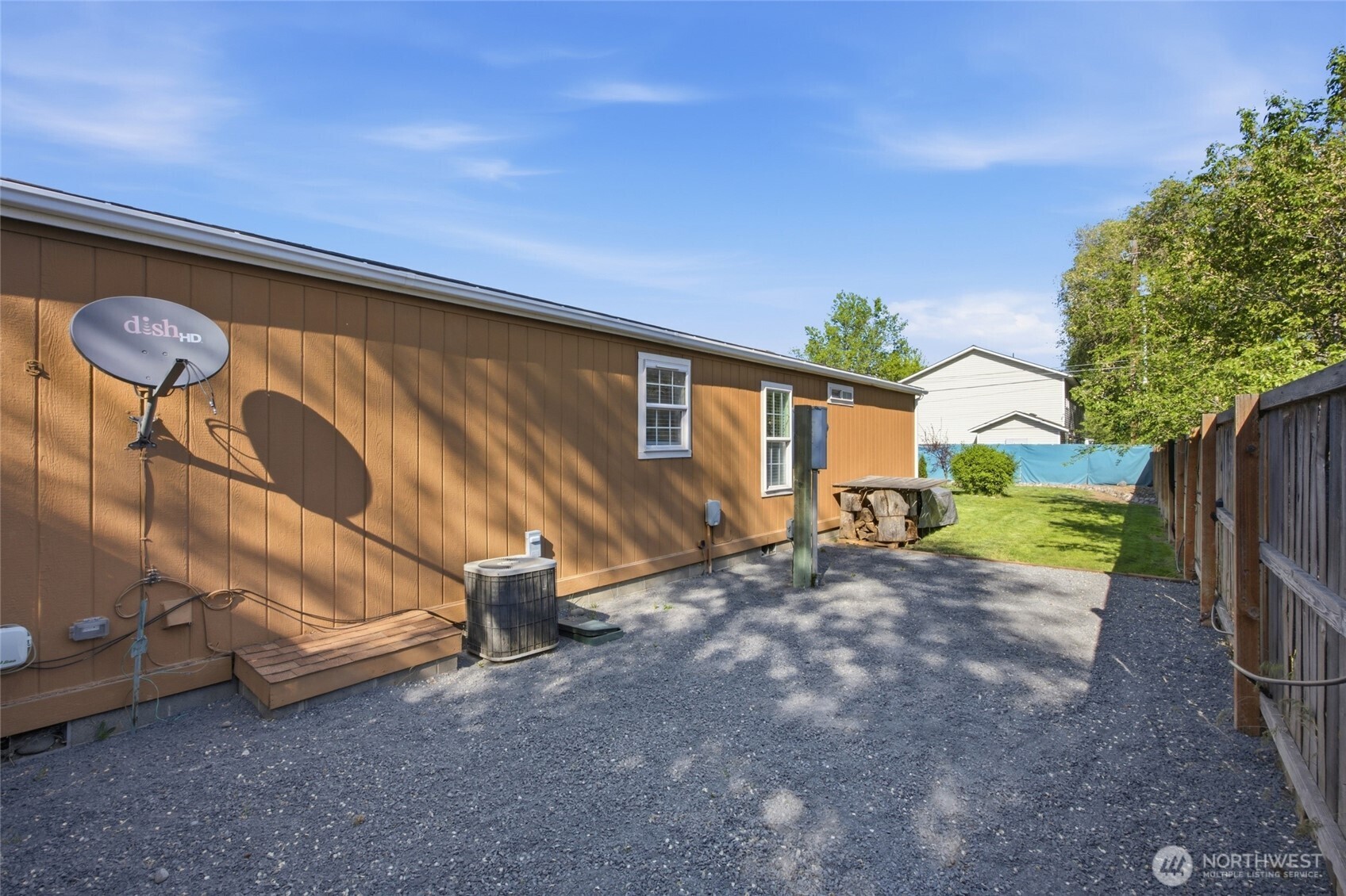 1827 W Bemis Street , Moses Lake, WA 98837