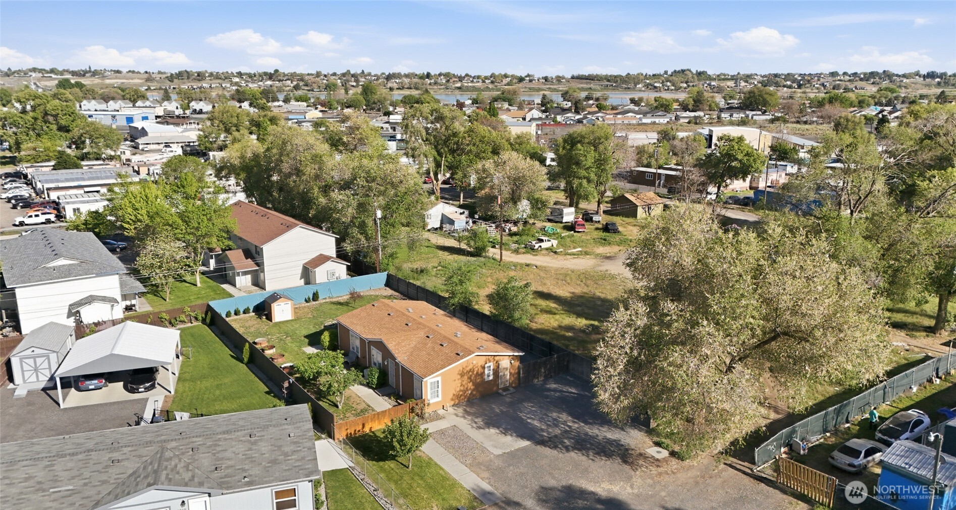 1827 W Bemis Street , Moses Lake, WA 98837