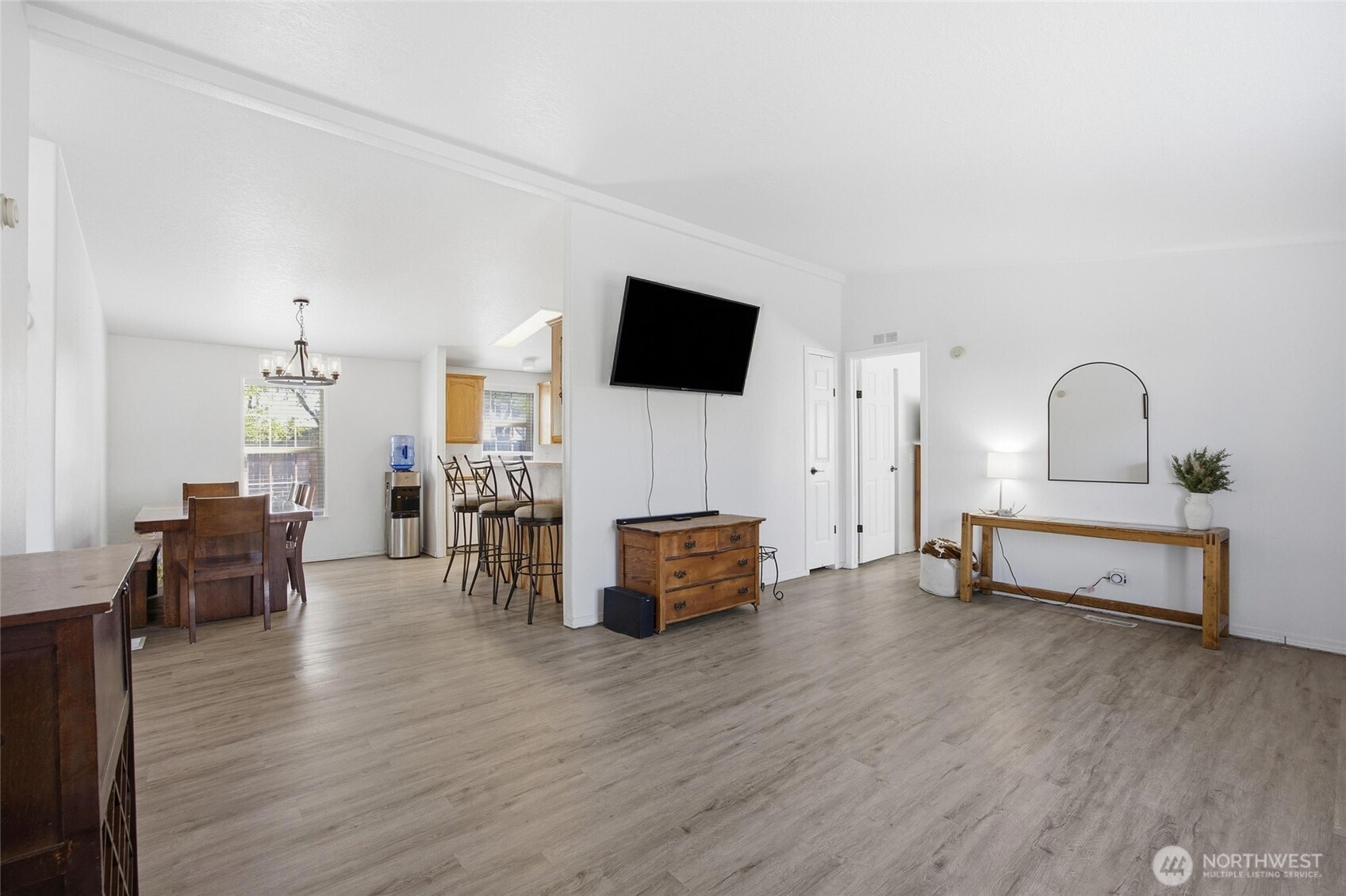 1827 W Bemis Street , Moses Lake, WA 98837