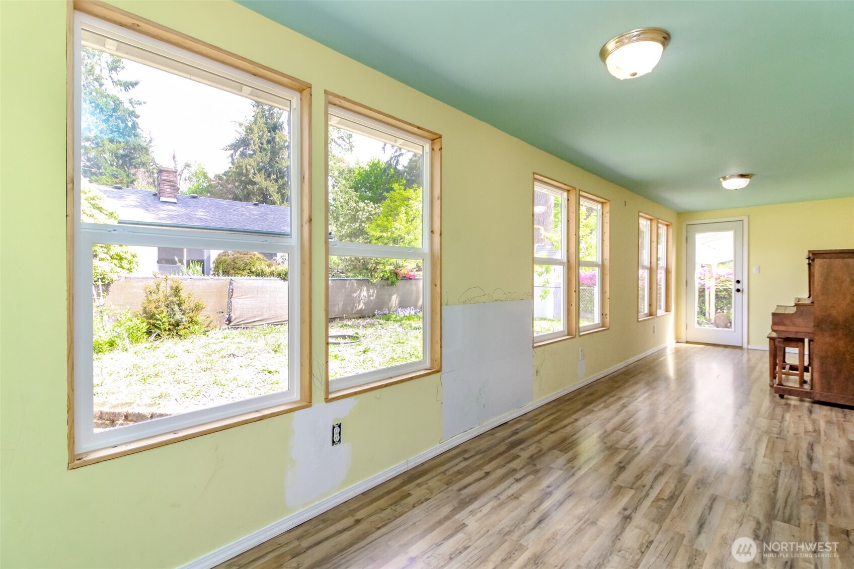 327 Logger Court SE, Lacey, WA 98503