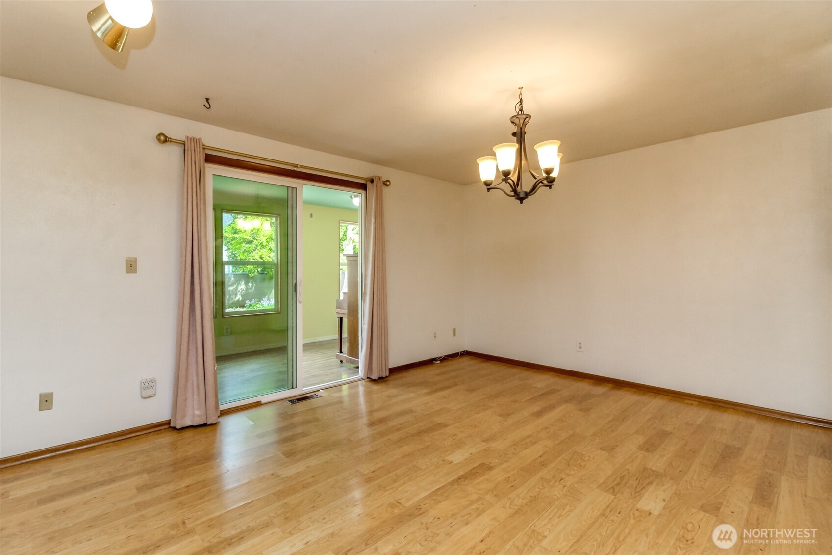 327 Logger Court SE, Lacey, WA 98503