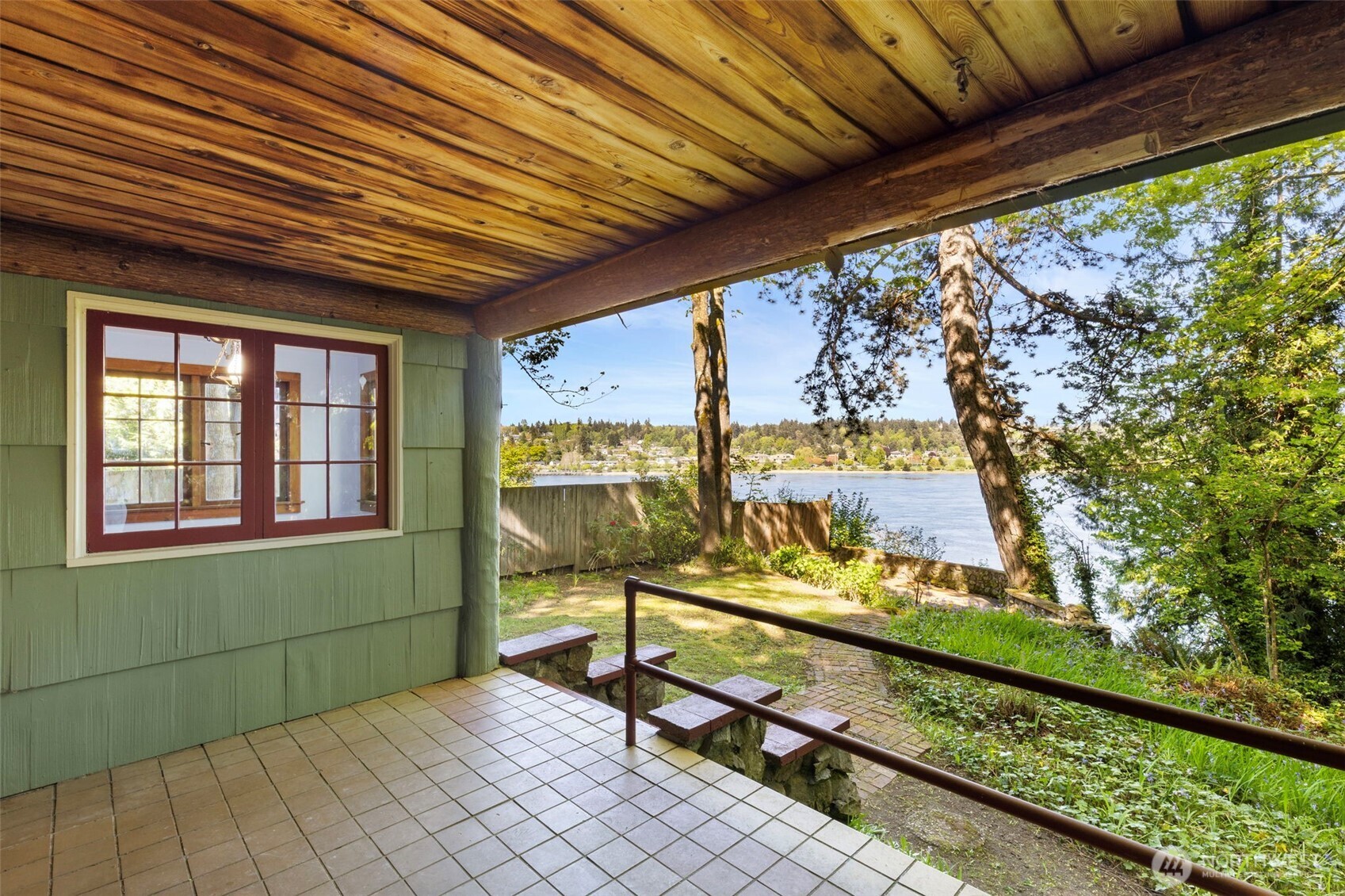 2022 Taft Avenue , Bremerton, WA 98312