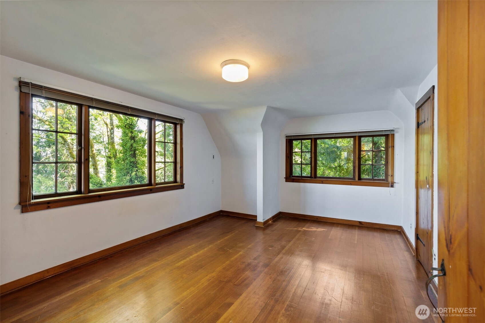 2022 Taft Avenue , Bremerton, WA 98312