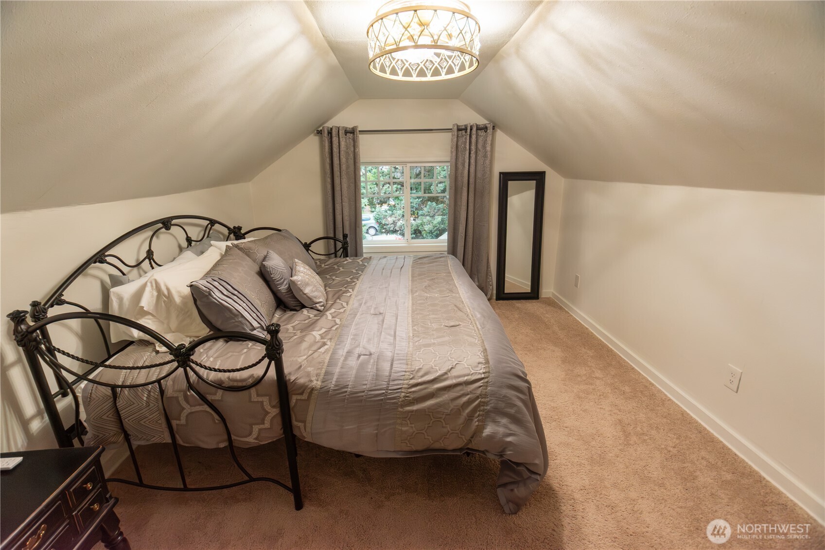 2517 Martin Luther King Jr Way , Tacoma, WA 98405