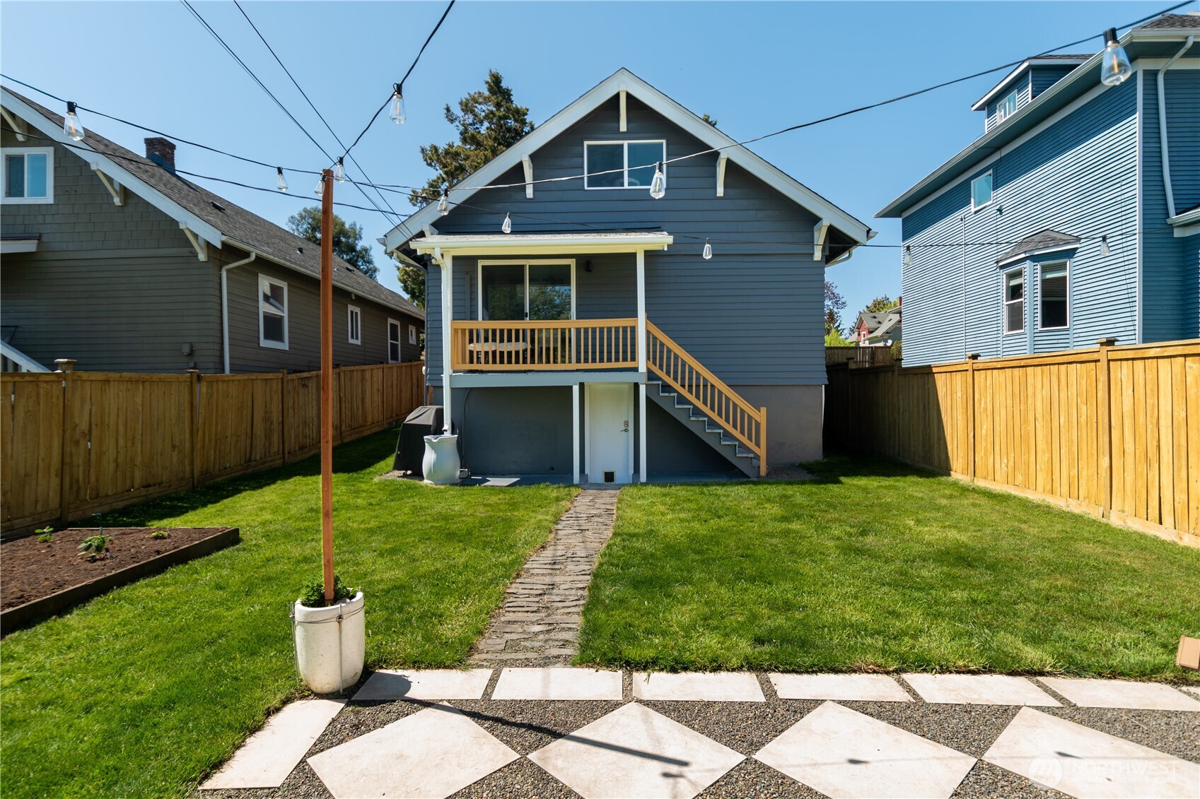 2517 Martin Luther King Jr Way , Tacoma, WA 98405