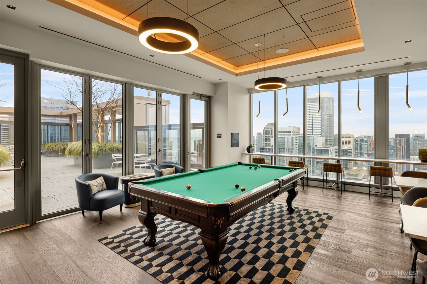 800 Columbia Street #808, Seattle, WA 98104