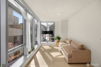 800 Columbia Street #808, Seattle, WA 98104 - Photo 32