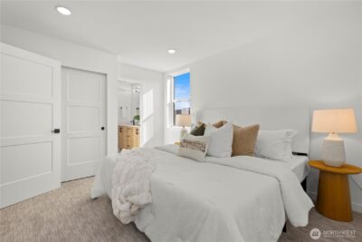 6540 A Latona Avenue NE, Seattle, WA 98115 - Photo 12