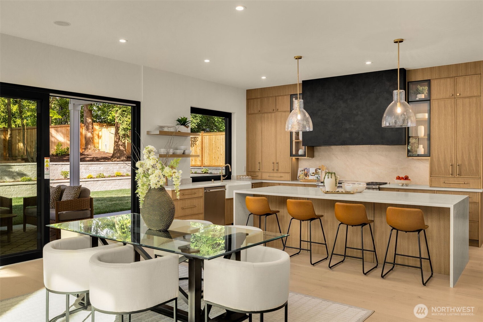 14902 SE 46th Street , Bellevue, WA 98006