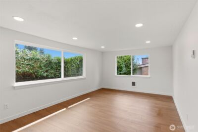 4737 SE Foss Road , Port Orchard, WA 98366 - Photo 2
