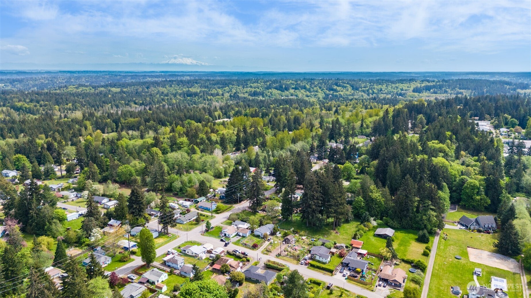 4737 SE Foss Road , Port Orchard, WA 98366