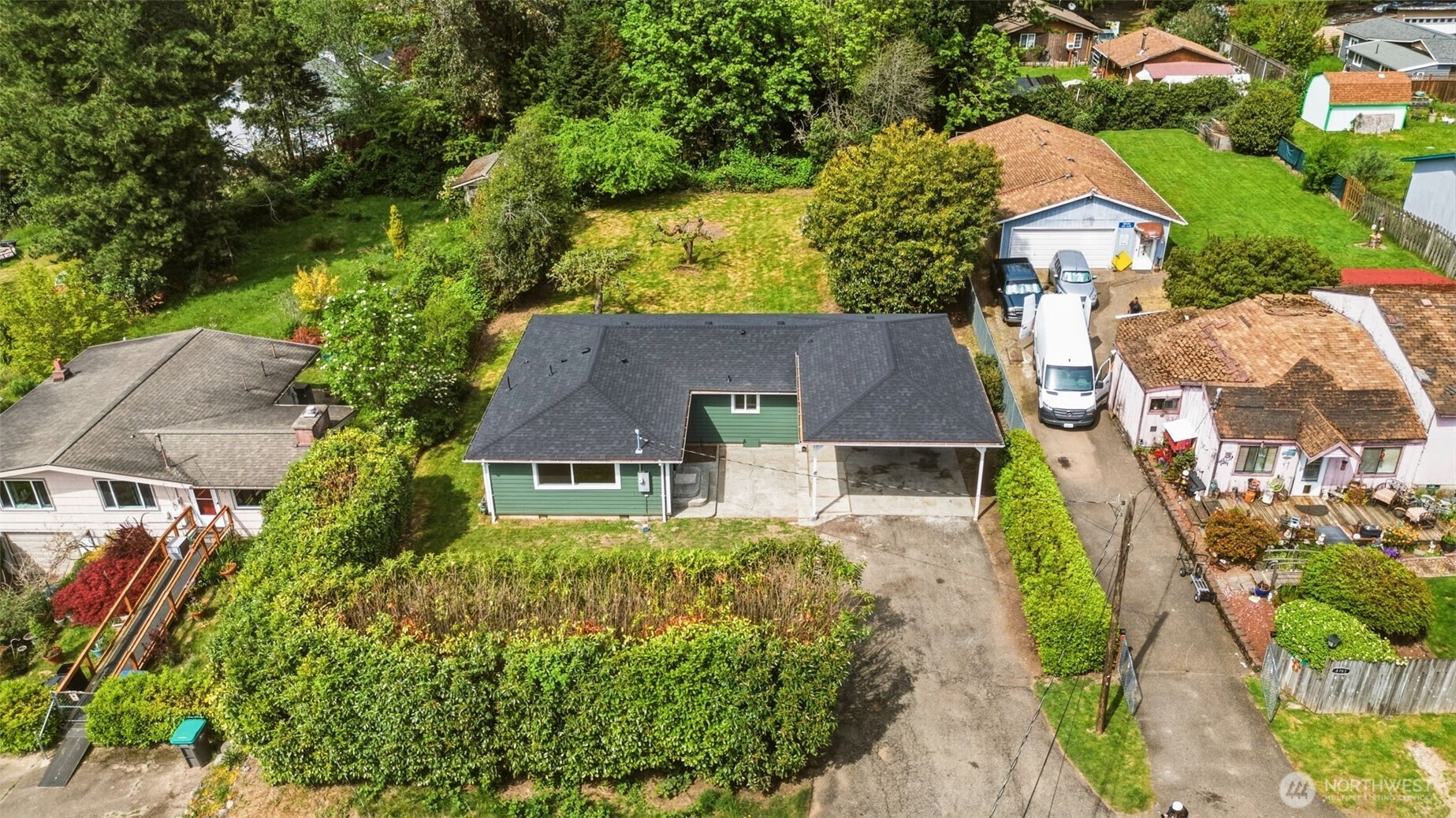 4737 SE Foss Road , Port Orchard, WA 98366