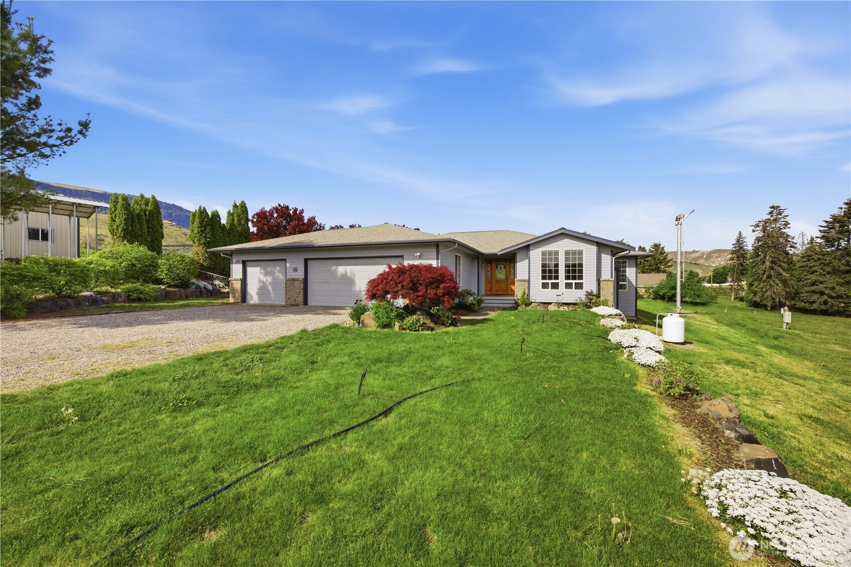 3503 W Malaga Road , Malaga, WA 98828