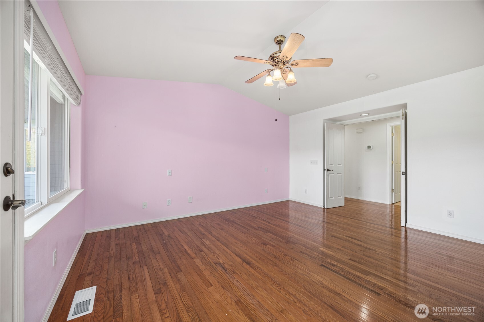 3503 W Malaga Road , Malaga, WA 98828