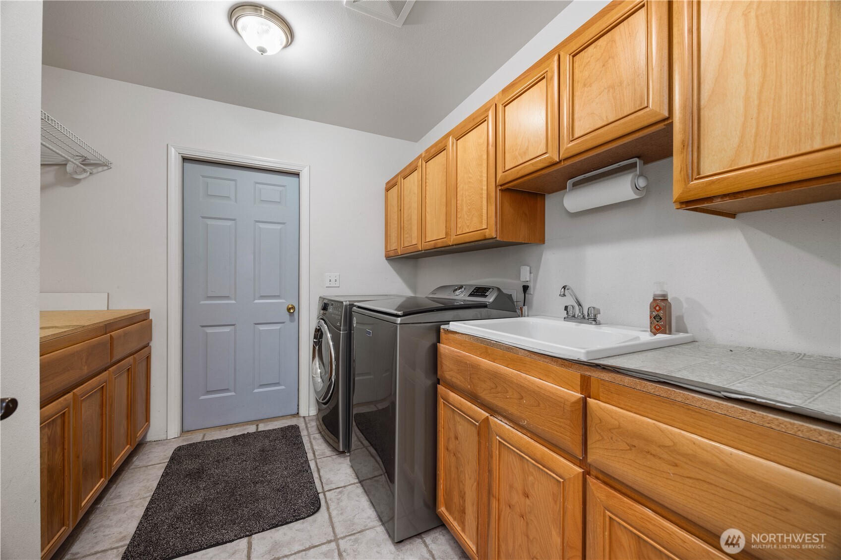 3503 W Malaga Road , Malaga, WA 98828