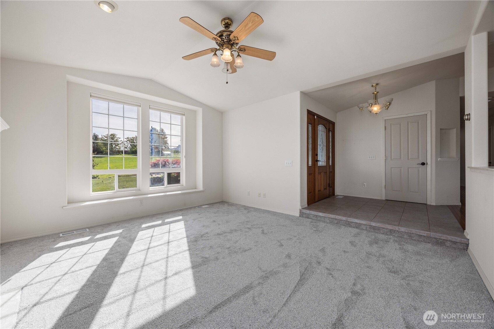3503 W Malaga Road , Malaga, WA 98828