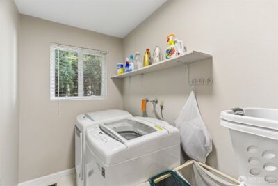 18906 SE 44th Place , Issaquah, WA 98027 - Photo 15