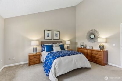 18906 SE 44th Place , Issaquah, WA 98027 - Photo 18