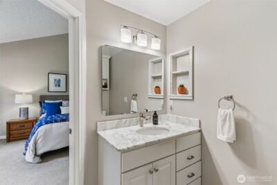 18906 SE 44th Place , Issaquah, WA 98027 - Photo 20