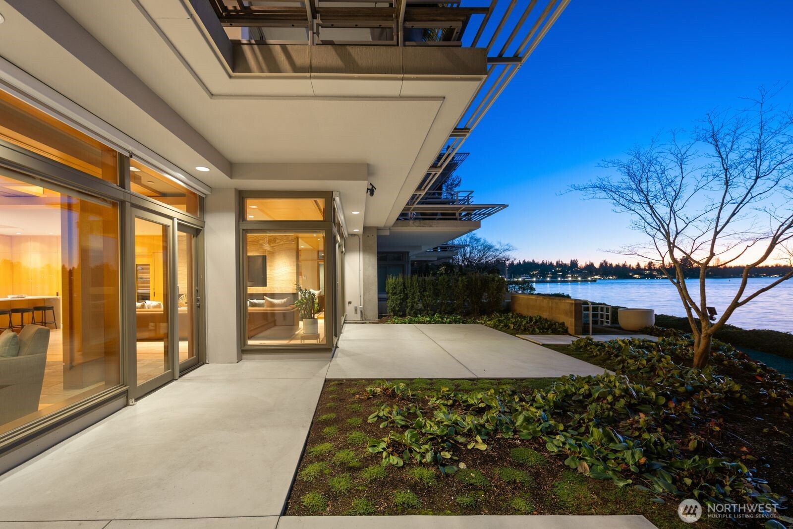 5505 Lake Washington Boulevard NE #1-E, Kirkland, WA 98033