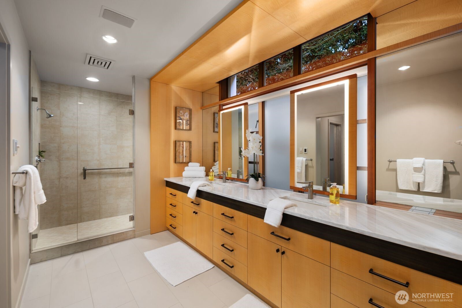 5505 Lake Washington Boulevard NE #1-E, Kirkland, WA 98033