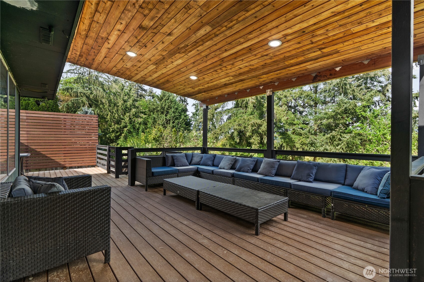 9811 74th Avenue E, Puyallup, WA 98373