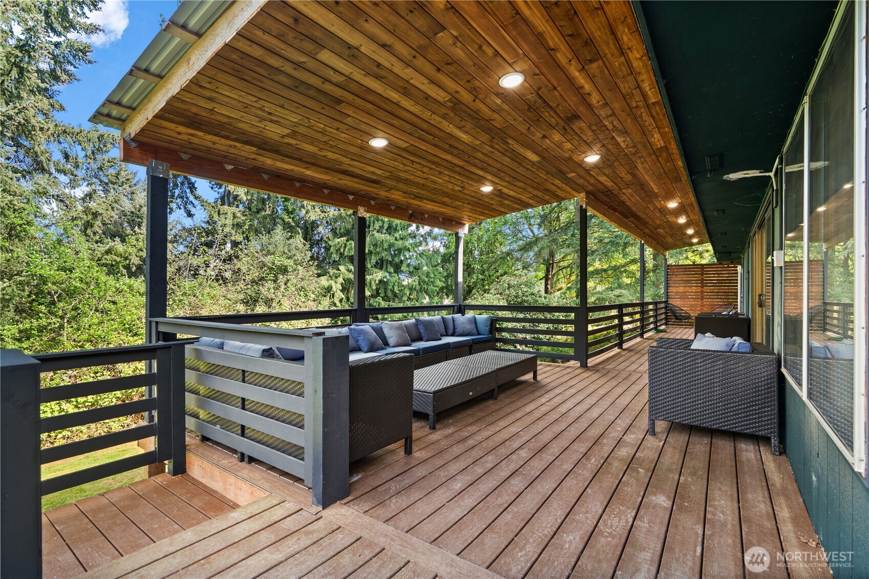 9811 74th Avenue E, Puyallup, WA 98373