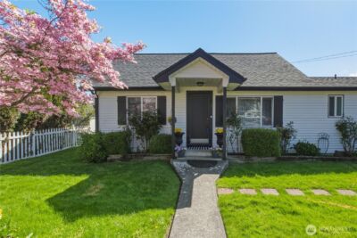 322 Milwaukee Boulevard S, Algona, WA 98001 - Photo 1