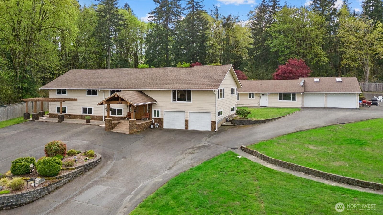 17151 SE Petrovitsky Road , Renton, WA 98058