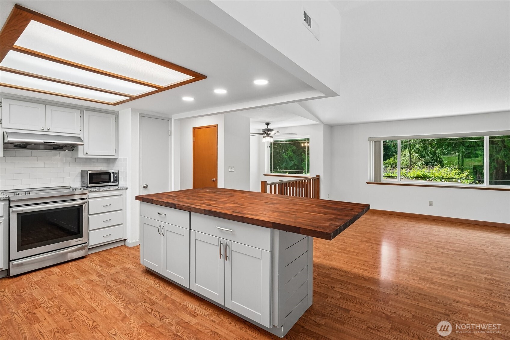 23113 23rd Drive NE, Arlington, WA 98223-7616