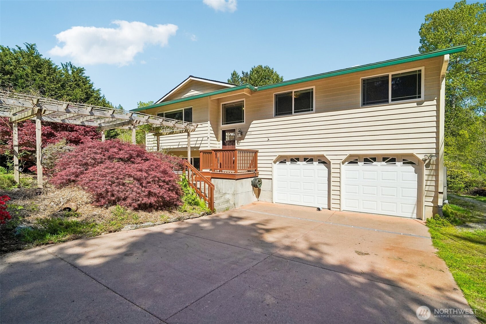 23113 23rd Drive NE, Arlington, WA 98223-7616