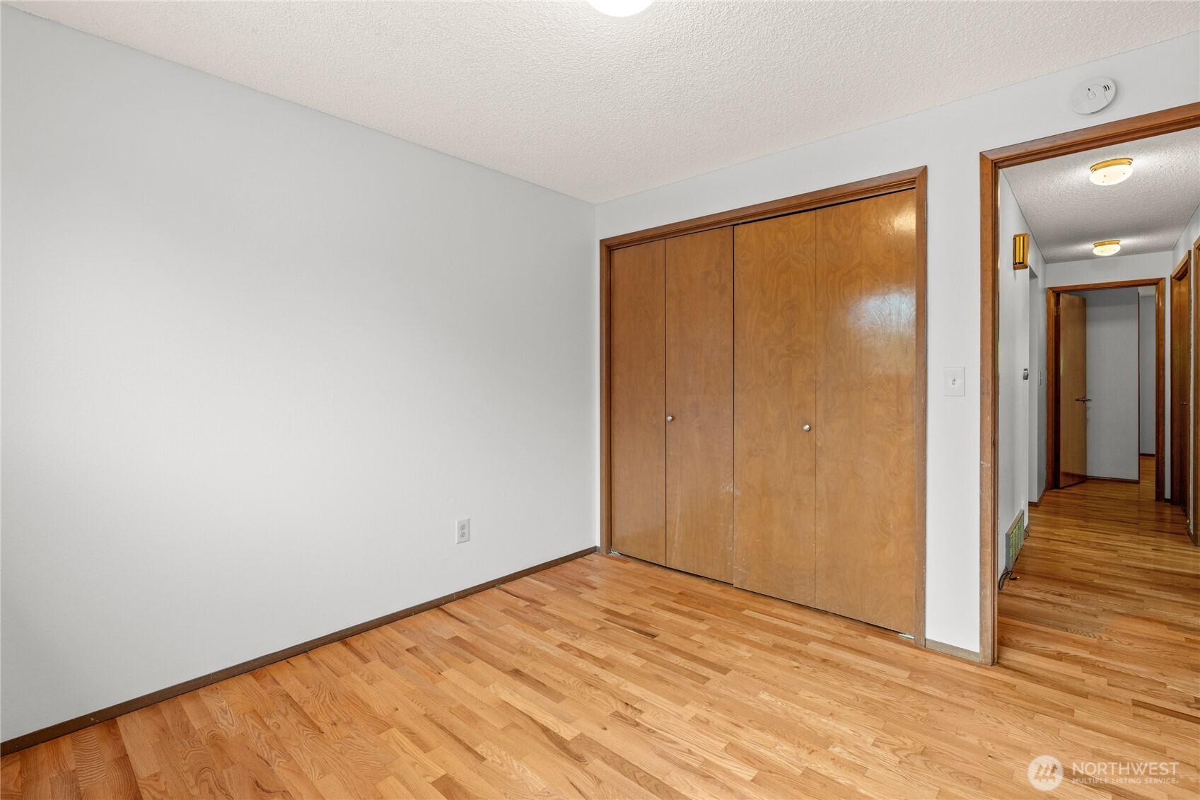 1511 S MacArthur Street , Tacoma, WA 98465