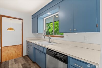 1511 S MacArthur Street , Tacoma, WA 98465 - Photo 9