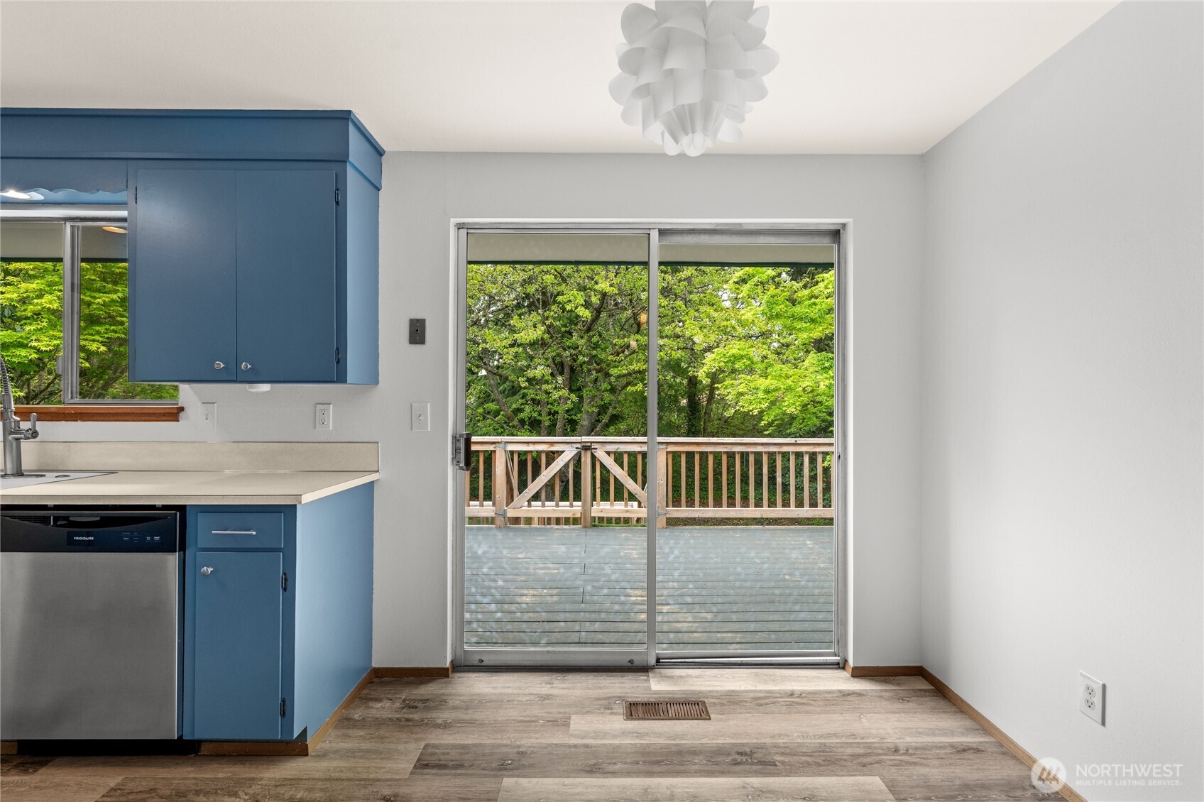1511 S MacArthur Street , Tacoma, WA 98465
