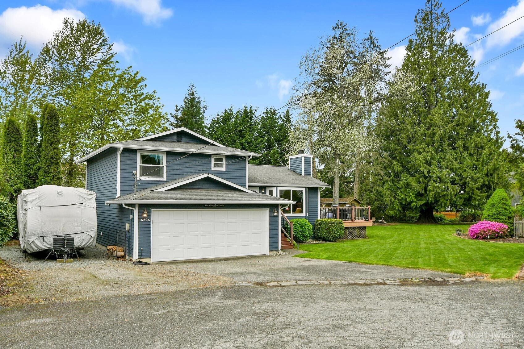 16226 2nd Place W, Lynnwood, WA 98087
