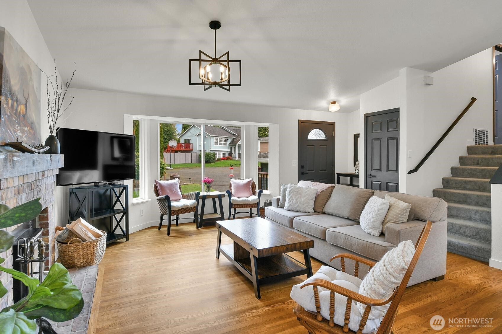 16226 2nd Place W, Lynnwood, WA 98087