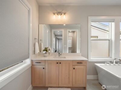 13793 SE 84th Street , Newcastle, WA 98059 - Photo 23