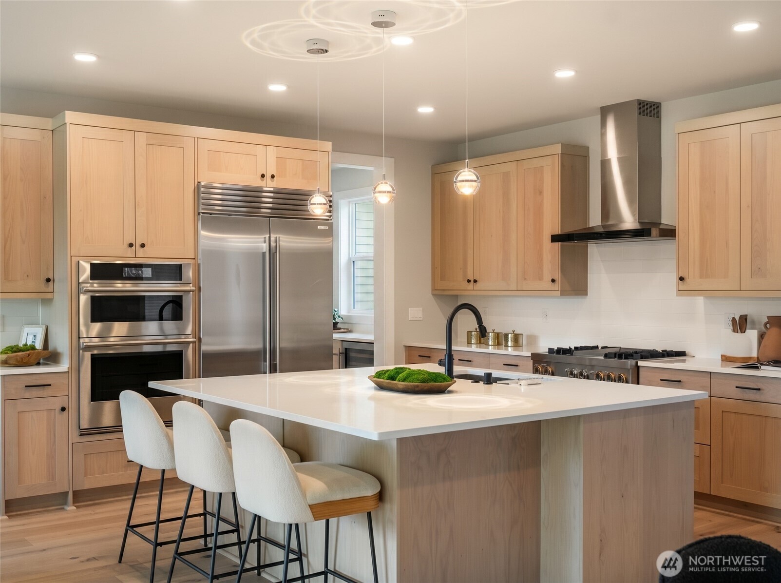 13793 SE 84th Street , Newcastle, WA 98059