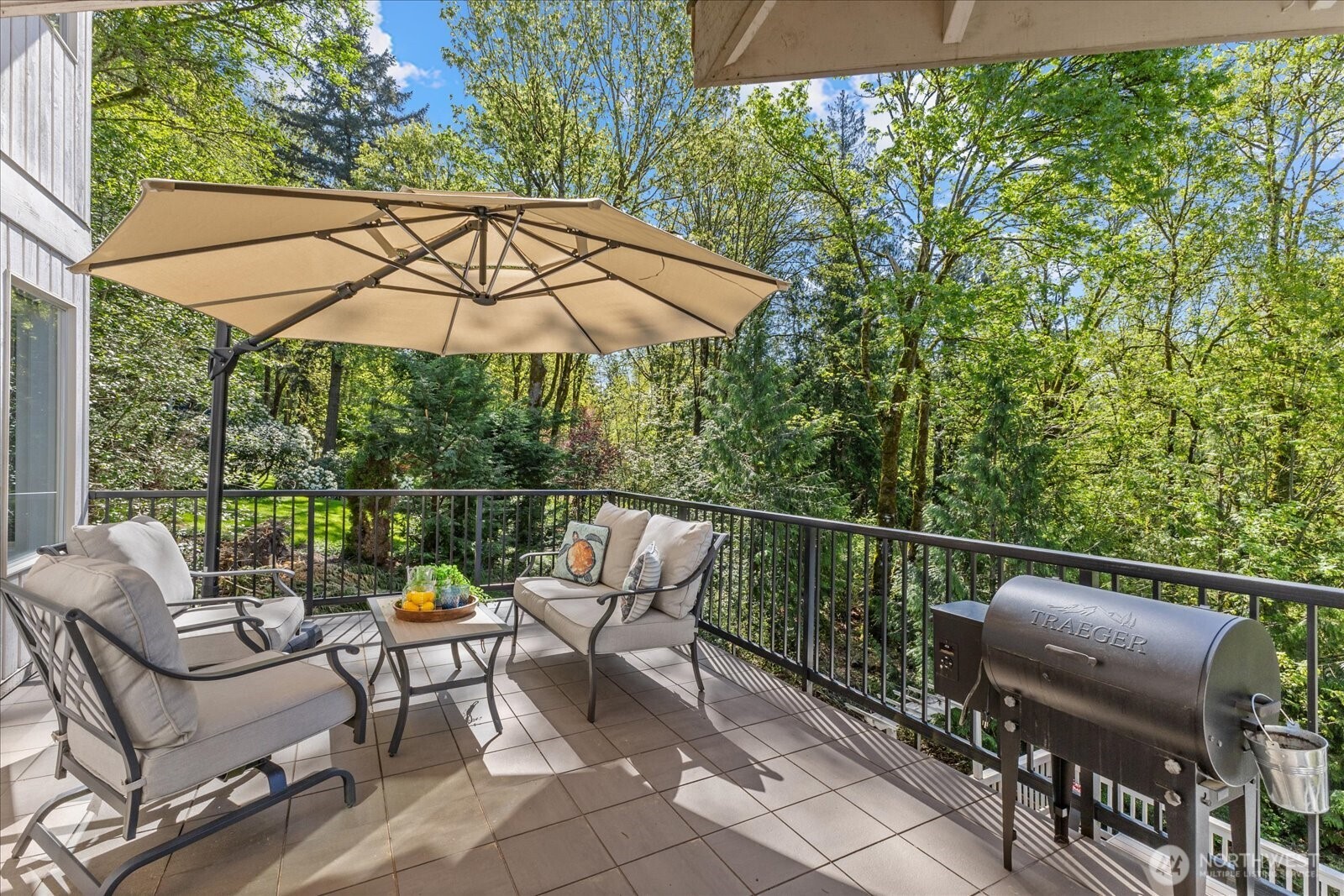 13032 204th Place SE, Issaquah, WA 98027